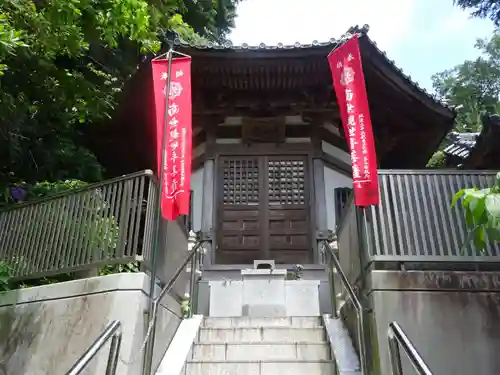 岩殿寺の末社・摂社