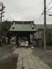 妙隆寺の山門