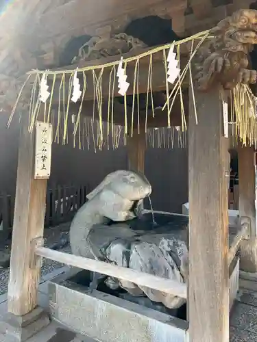 調神社の手水舎
