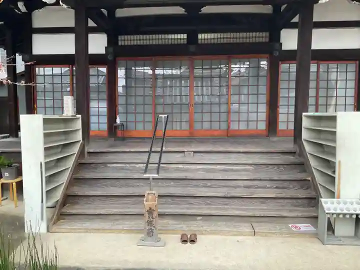 専念寺の本殿・本堂