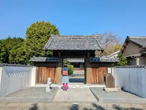 東光寺の山門