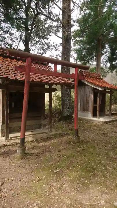 酒垂神社の末社・摂社