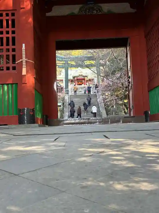 久能山東照宮の{uncategorized: "未分類", other: "その他", undefined: "問題あり", building: "その他建物", grave: "お墓", sacred_gate: "鳥居", guardian: "狛犬", statue: "像", buddha: "仏像", history: "歴史", nature: "自然", garden: "庭園", animal: "動物", pagoda: "塔", temizu: "手水舎", mountain_gate: "山門・神門", sanctuary: "本殿・本堂", subordinate: "末社・摂社", art: "芸術", scenery: "景色", jizo: "地蔵", ema: "絵馬", goshuin: "御朱印", omikuji: "おみくじ", items: "授与品その他", amulet: "お守り", goshuincho: "御朱印帳", eats: "食事", festival: "お祭り", votive_dance: "神楽", shichigosan: "七五三参", wedding: "結婚式", experience: "体験その他", initially: "初詣", around: "周辺", anti_infection: "感染症対策"}