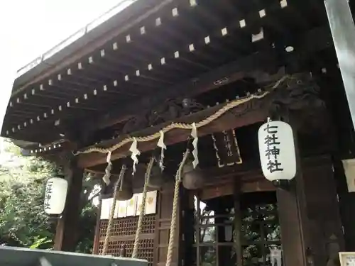 七社神社の本殿・本堂