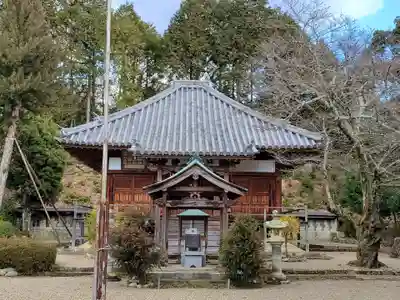 長明寺の本殿・本堂