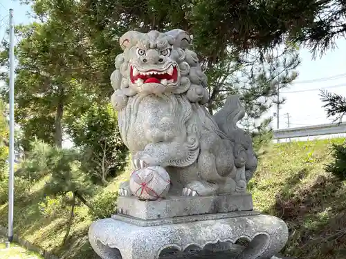 八幡神社の狛犬