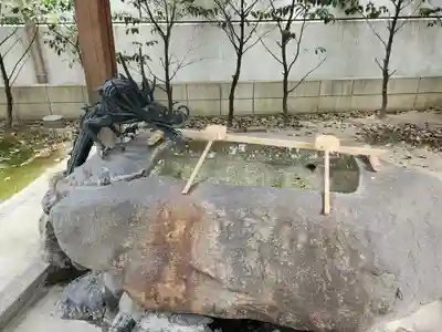 泥江縣神社の手水舎