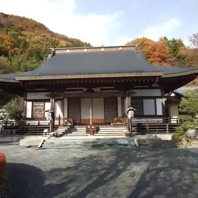 玉泉寺の本殿・本堂