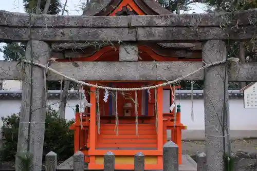 泉穴師神社の鳥居