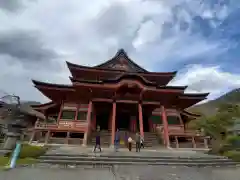 甲斐善光寺の本殿