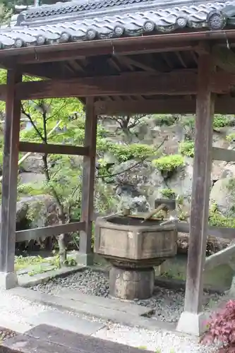 西應寺(滋賀県)