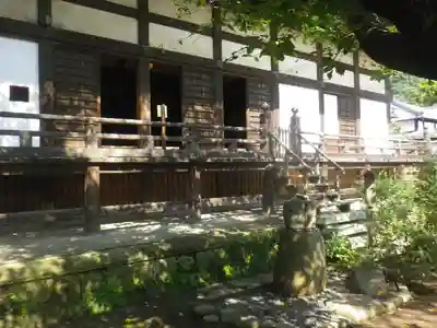 宝戒寺の本殿・本堂