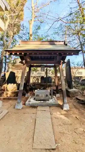 七百餘所神社 の手水舎