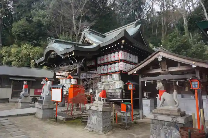諏訪神社・諏訪山稲荷神社の本殿・本堂