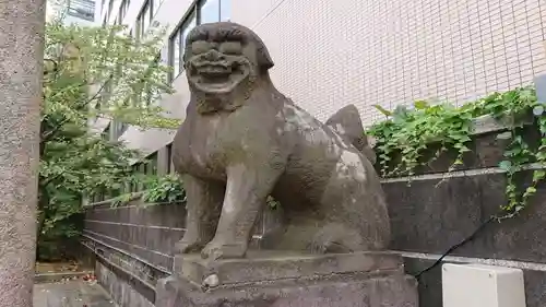 花園神社の狛犬