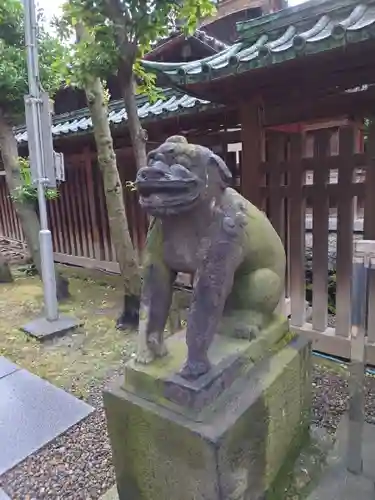 牛嶋神社の狛犬