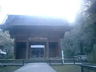 妙本寺の山門・神門