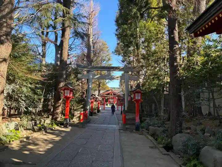 馬橋稲荷神社の{uncategorized: "未分類", other: "その他", undefined: "問題あり", building: "その他建物", grave: "お墓", sacred_gate: "鳥居", guardian: "狛犬", statue: "像", buddha: "仏像", history: "歴史", nature: "自然", garden: "庭園", animal: "動物", pagoda: "塔", temizu: "手水舎", mountain_gate: "山門・神門", sanctuary: "本殿・本堂", subordinate: "末社・摂社", art: "芸術", scenery: "景色", jizo: "地蔵", ema: "絵馬", goshuin: "御朱印", omikuji: "おみくじ", items: "授与品その他", amulet: "お守り", goshuincho: "御朱印帳", eats: "食事", festival: "お祭り", votive_dance: "神楽", shichigosan: "七五三参", wedding: "結婚式", experience: "体験その他", initially: "初詣", around: "周辺", anti_infection: "感染症対策"}