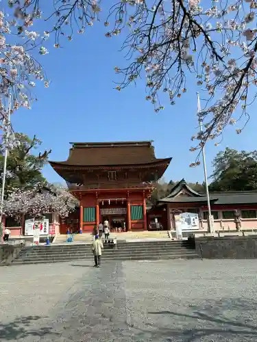 富士山本宮浅間大社の{uncategorized: "未分類", other: "その他", undefined: "問題あり", building: "その他建物", grave: "お墓", sacred_gate: "鳥居", guardian: "狛犬", statue: "像", buddha: "仏像", history: "歴史", nature: "自然", garden: "庭園", animal: "動物", pagoda: "塔", temizu: "手水舎", mountain_gate: "山門・神門", sanctuary: "本殿・本堂", subordinate: "末社・摂社", art: "芸術", scenery: "景色", jizo: "地蔵", ema: "絵馬", goshuin: "御朱印", omikuji: "おみくじ", items: "授与品その他", amulet: "お守り", goshuincho: "御朱印帳", eats: "食事", festival: "お祭り", votive_dance: "神楽", shichigosan: "七五三参", wedding: "結婚式", experience: "体験その他", initially: "初詣", around: "周辺", anti_infection: "感染症対策"}