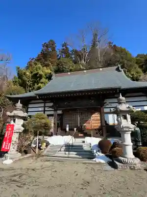 不動寺(松井田不動尊) の{uncategorized: "未分類", other: "その他", undefined: "問題あり", building: "その他建物", grave: "お墓", sacred_gate: "鳥居", guardian: "狛犬", statue: "像", buddha: "仏像", history: "歴史", nature: "自然", garden: "庭園", animal: "動物", pagoda: "塔", temizu: "手水舎", mountain_gate: "山門・神門", sanctuary: "本殿・本堂", subordinate: "末社・摂社", art: "芸術", scenery: "景色", jizo: "地蔵", ema: "絵馬", goshuin: "御朱印", omikuji: "おみくじ", items: "授与品その他", amulet: "お守り", goshuincho: "御朱印帳", eats: "食事", festival: "お祭り", votive_dance: "神楽", shichigosan: "七五三参", wedding: "結婚式", experience: "体験その他", initially: "初詣", around: "周辺", anti_infection: "感染症対策"}
