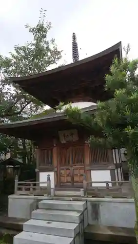 心蓮社の本殿・本堂