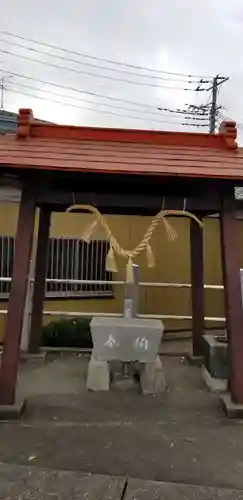 稲荷神社の手水舎
