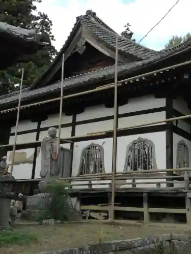 弘経寺の本殿・本堂