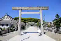 白鳥神社の{uncategorized: "未分類", other: "その他", undefined: "問題あり", building: "その他建物", grave: "お墓", sacred_gate: "鳥居", guardian: "狛犬", statue: "像", buddha: "仏像", history: "歴史", nature: "自然", garden: "庭園", animal: "動物", pagoda: "塔", temizu: "手水舎", mountain_gate: "山門・神門", sanctuary: "本殿・本堂", subordinate: "末社・摂社", art: "芸術", scenery: "景色", jizo: "地蔵", ema: "絵馬", goshuin: "御朱印", omikuji: "おみくじ", items: "授与品その他", amulet: "お守り", goshuincho: "御朱印帳", eats: "食事", festival: "お祭り", votive_dance: "神楽", shichigosan: "七五三参", wedding: "結婚式", experience: "体験その他", initially: "初詣", around: "周辺", anti_infection: "感染症対策"}