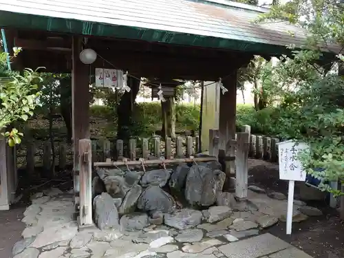 伊勢神社の手水舎