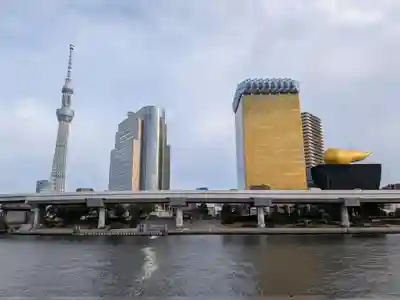 浅草神社の周辺
