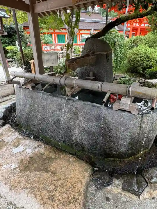 賀茂別雷神社(上賀茂神社)の手水舎