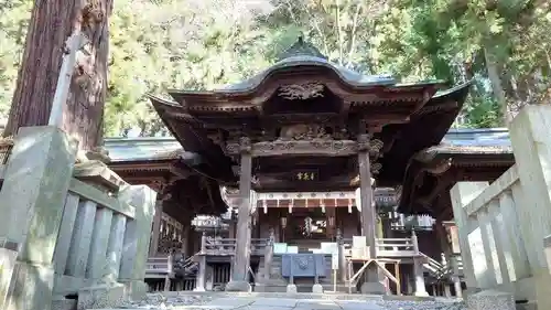 手長神社の本殿