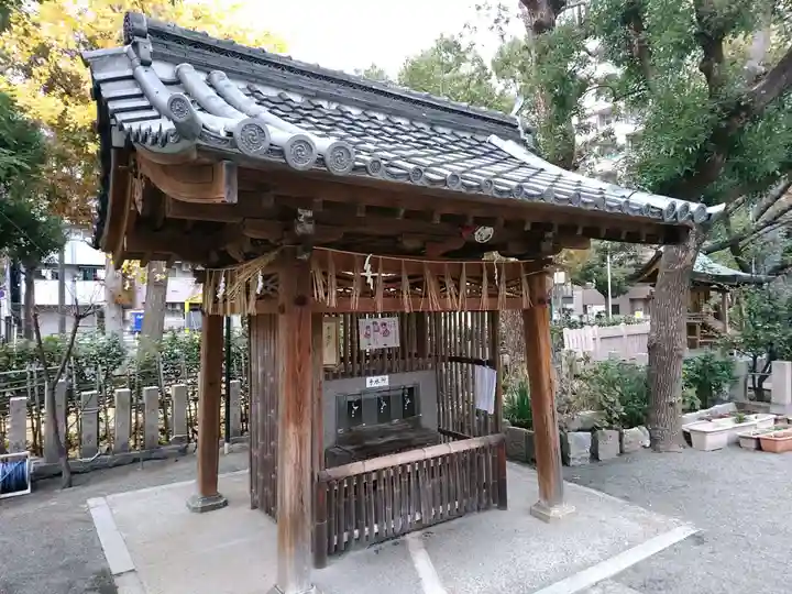 神津神社の手水舎