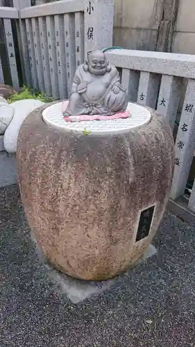 白山神社の像