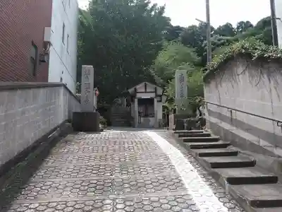 長門国分寺の山門・神門