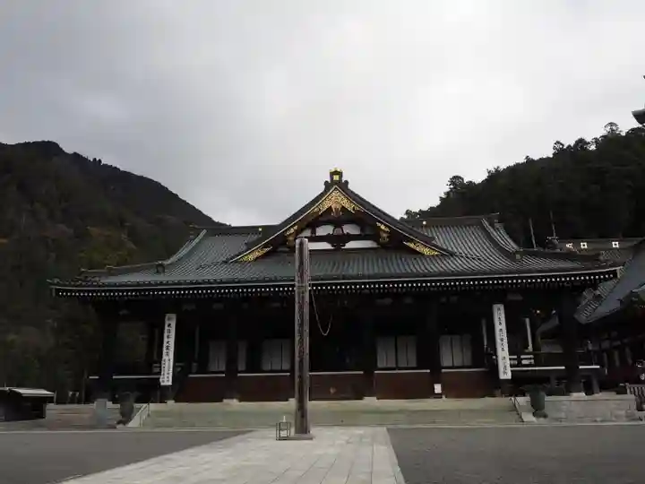 久遠寺(山梨県)