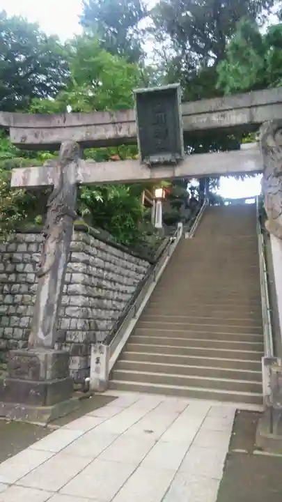 品川神社の鳥居