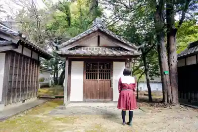 榎前八劔神社の末社・摂社