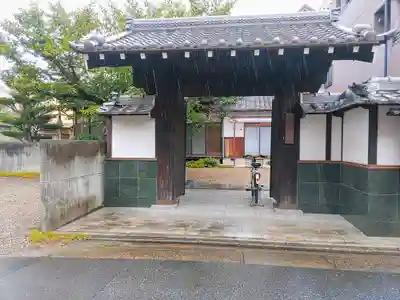 歓喜寺の山門・神門