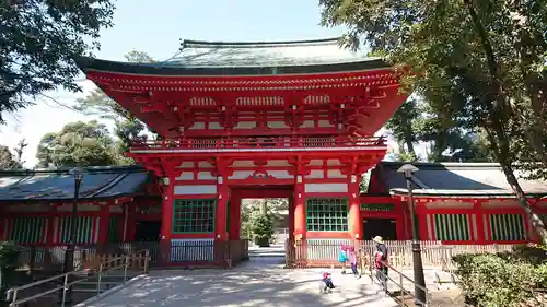 井草八幡宮の山門・神門
