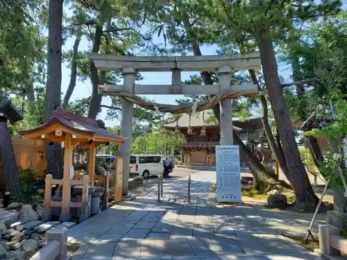 白山神社の鳥居