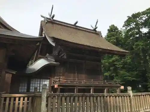 大神山神社本宮の本殿