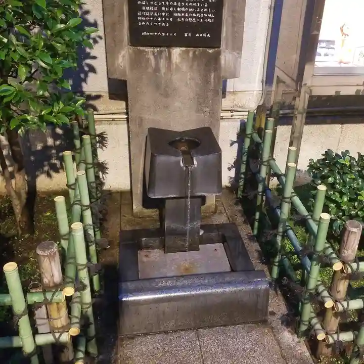 烏森神社の手水舎