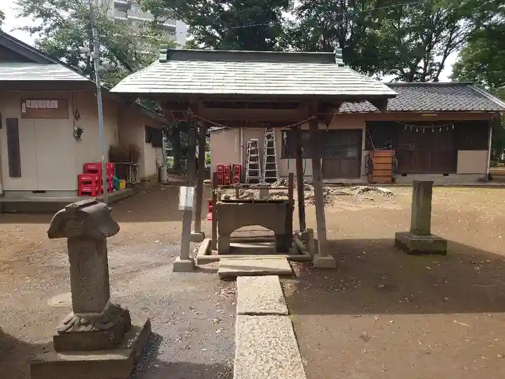 上町氷川神社の手水舎