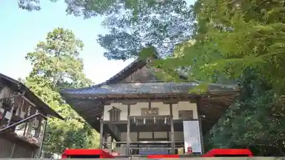平岡八幡宮の本殿・本堂