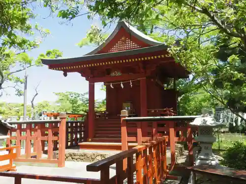 旗上弁財天社の本殿・本堂