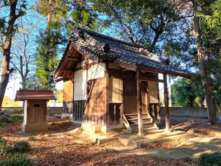 今城青坂稲実池上神社の末社・摂社