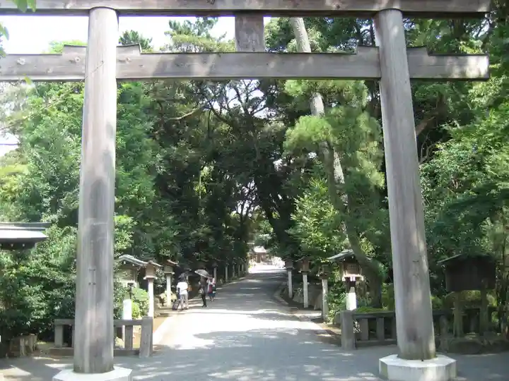 寒川神社の鳥居