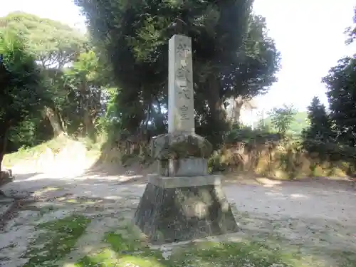 下月隈八幡宮の建物その他