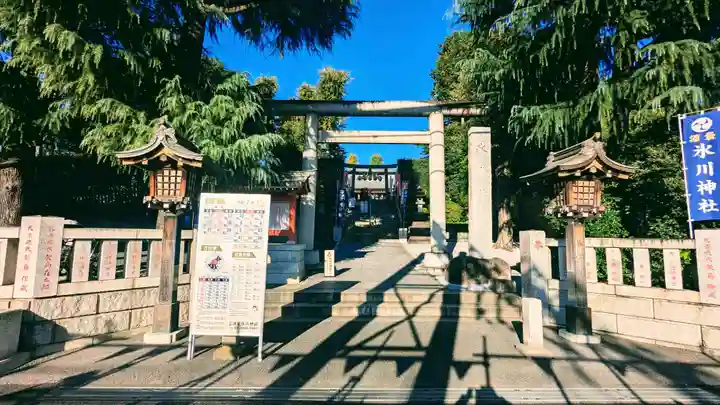 中野沼袋氷川神社の鳥居